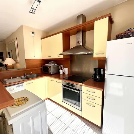 Confort 4 Pers, Proche Et Centre, Parking Inclus - Raphael - Fr-1-226a-46 * Saint-Raphaël